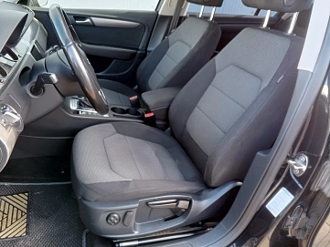 Volkswagen Passat, 2012г, передний привод, робот