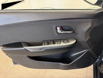 Kia Rio, 2013г., передний привод, механика