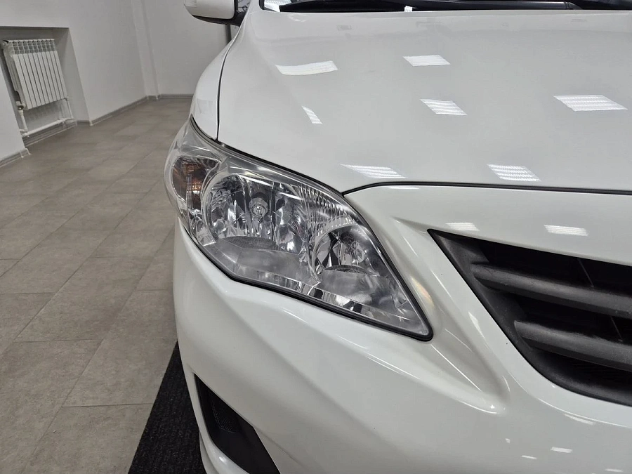 Toyota Corolla, 2011г., передний привод, автомат