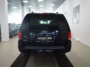 Ford Expedition, 2005г, полный привод, автомат