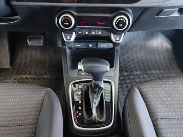 Kia Rio, 2021г, передний привод, автомат