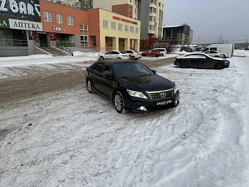 Toyota Camry, 2012г, передний привод, автомат