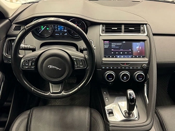 Jaguar E-Pace, 2018г, полный привод, автомат