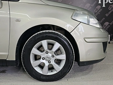 Nissan Tiida, 2008г, передний привод, автомат