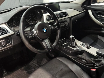 BMW 3 серии, 2015г, задний привод, автомат