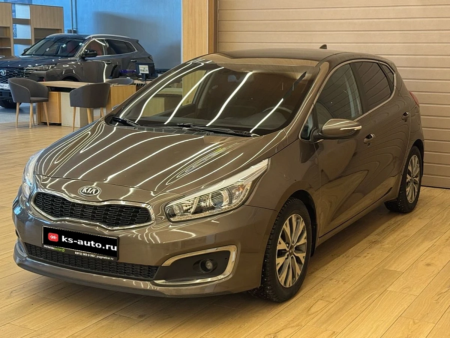 Kia Ceed, 2017г., передний привод, робот