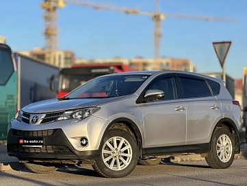 Toyota RAV4, 2014г, передний привод, механика