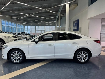 Mazda 6, 2013г, передний привод, механика