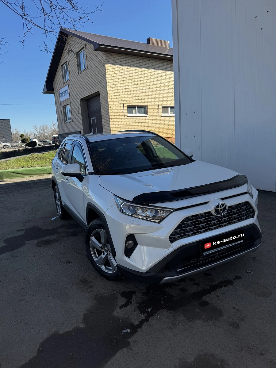 Toyota RAV4, 2020г., передний привод, вариатор