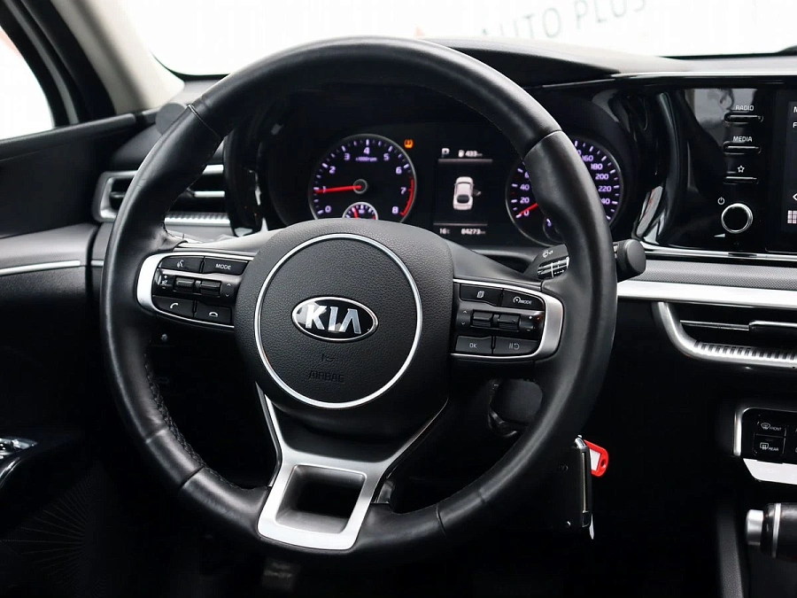 Kia K5, 2021г., передний привод, автомат