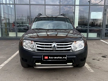 Renault Duster, 2013г., передний привод, механика