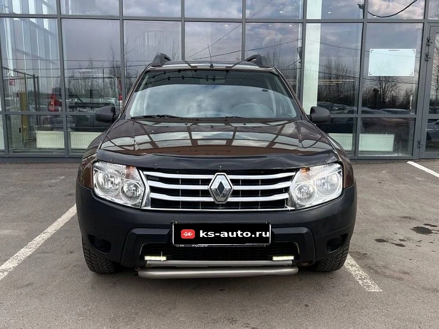 Renault Duster, 2013г., передний привод, механика