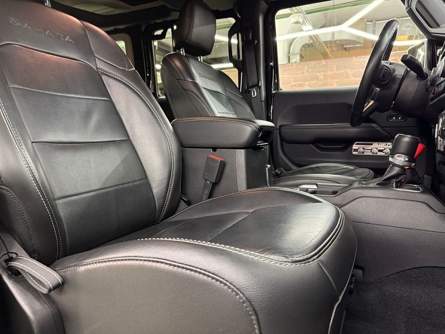 Jeep Wrangler, 2018г., полный привод, автомат