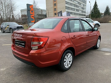 Lada (ВАЗ) Granta, 2019г, передний привод, автомат