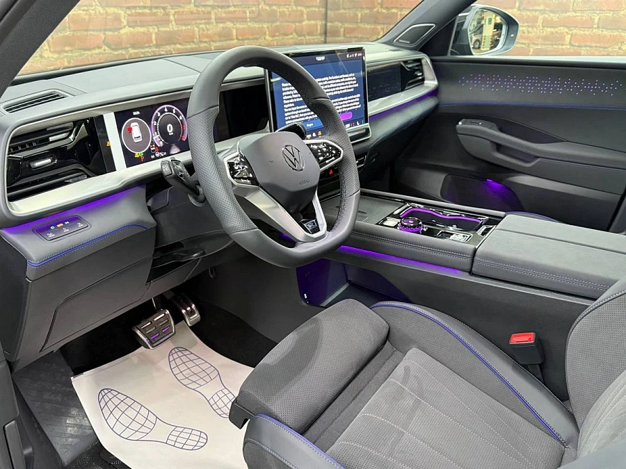 Volkswagen Teramont, 2026г., полный привод, робот
