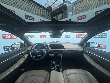 Hyundai Sonata, 2020г., передний привод, автомат