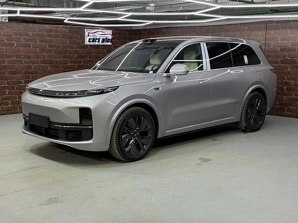 LiXiang L9, 2024г., полный привод, автомат