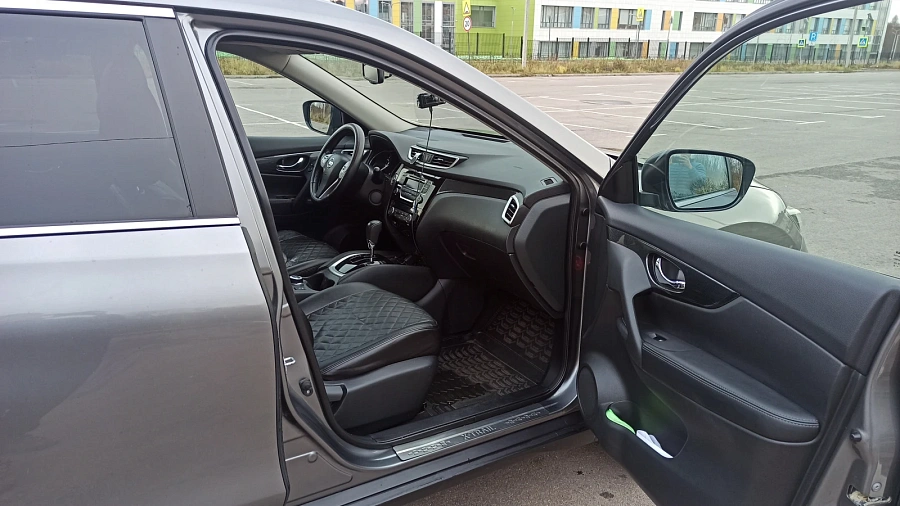 Nissan X-Trail, 2016г., полный привод, вариатор