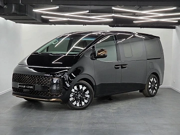 Hyundai Staria, 2024г, полный привод, автомат