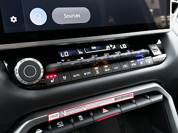 Toyota Sequoia, 2024г, полный привод, автомат