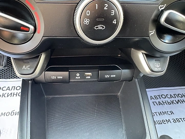 Kia Rio, 2017г, передний привод, автомат
