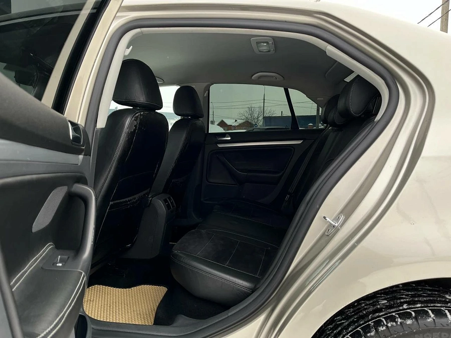 Volkswagen Jetta, 2008г., передний привод, механика