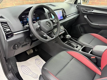 Skoda Karoq, 2025г, передний привод, робот
