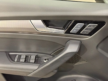 Audi , 2025г., полный привод, робот