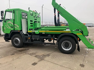 МАЗ 5550, 2023г, Задний привод, Механическая