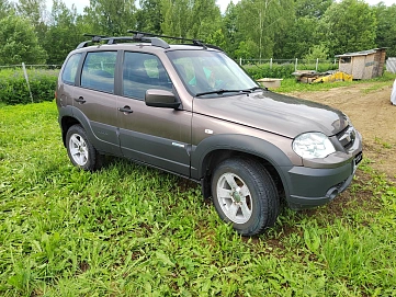 Chevrolet Niva, 2015г, полный привод, механика