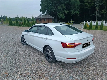Volkswagen Jetta, 2019г, передний привод, автомат