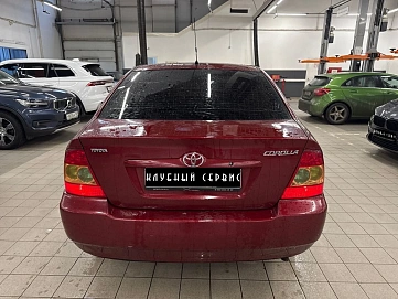 Toyota Corolla, 2006г, передний привод, автомат