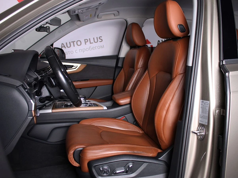 Audi Q7, 2016г., полный привод, автомат