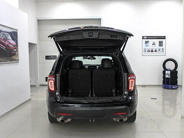 Ford Explorer, 2012г, полный привод, автомат