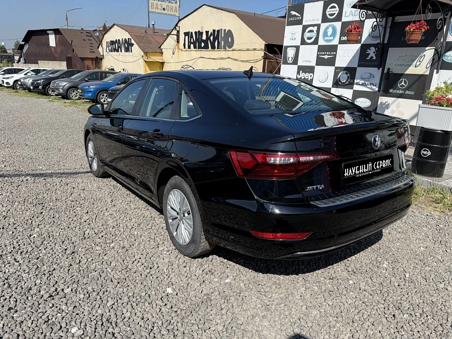 Volkswagen Jetta, 2020г., передний привод, автомат