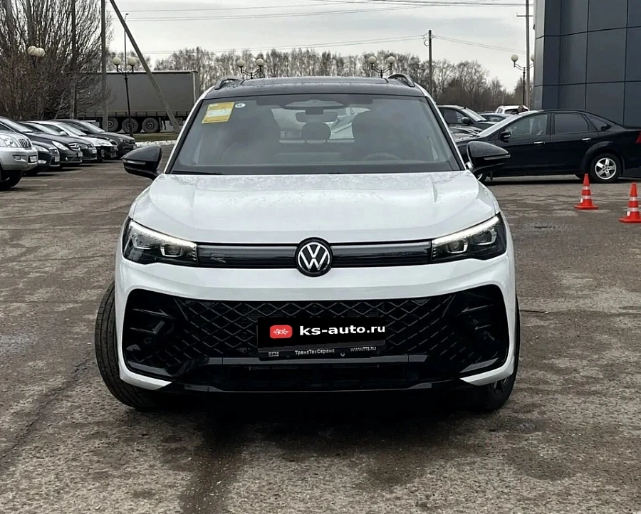 Volkswagen Tiguan, 2025г., полный привод, робот