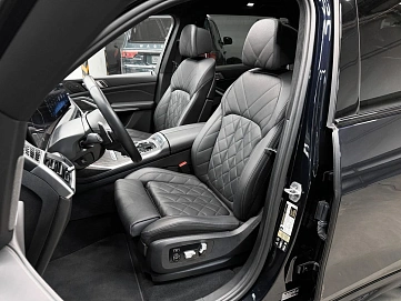 BMW X7, 2022г, полный привод, автомат