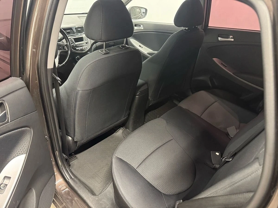 Hyundai Solaris, 2014г., передний привод, механика