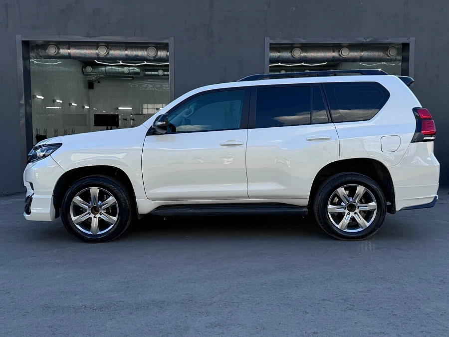 Toyota Land Cruiser Prado, 2010г., полный привод, автомат