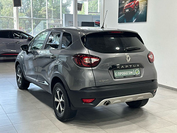 Renault Kaptur, 2019г, передний привод, механика