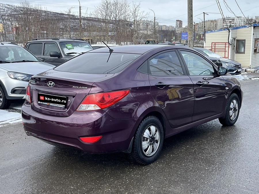 Hyundai Solaris, 2011г., передний привод, механика