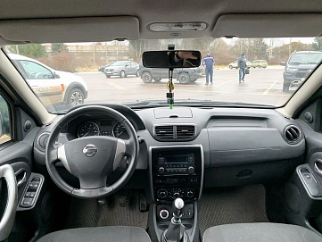 Nissan Terrano, 2015г, полный привод, механика