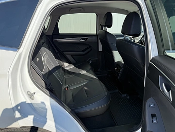 Haval Jolion, 2023г, передний привод, робот