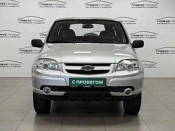 Chevrolet Niva, 2010г, передний привод, механика