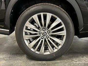 Toyota Highlander, 2024г, полный привод, автомат