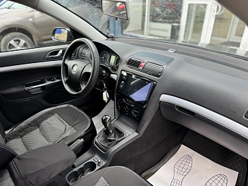 Skoda Octavia, 2008г, передний привод, механика