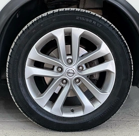Nissan Juke, 2011г, передний привод, вариатор