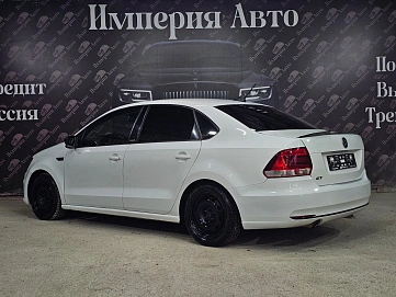 Volkswagen Polo, 2017г, передний привод, автомат