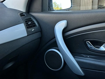 Renault Fluence, 2011г, передний привод, вариатор