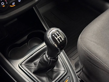 Lada (ВАЗ) Vesta, 2019г, передний привод, механика